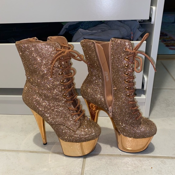 Rose Gold rhinestone pleasers size 8, 7 inches - Picture 3 of 3